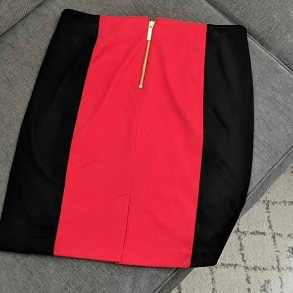 MICHAEL KORS black and red pencil skirt - Picture 2 of 5